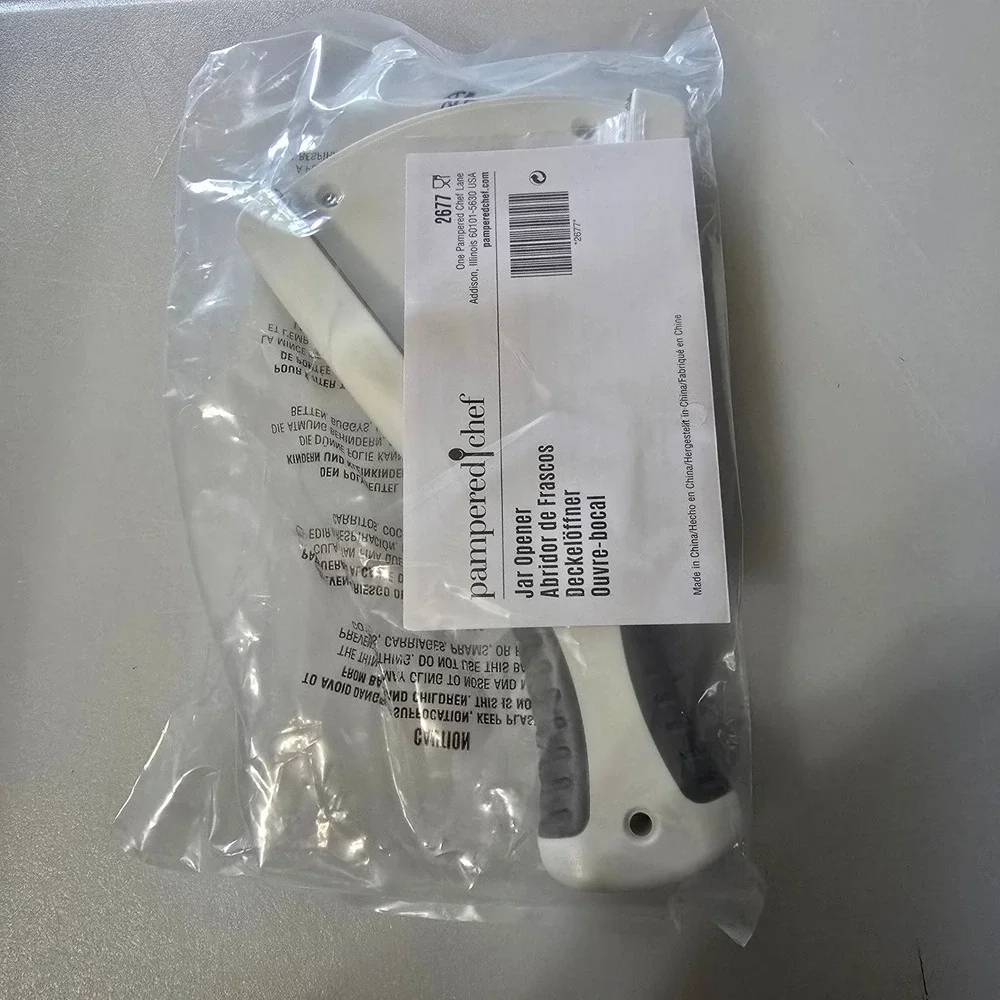 Pampered Chef 2677 Jar Opener White Under Cabinet Mount Manual Tool New